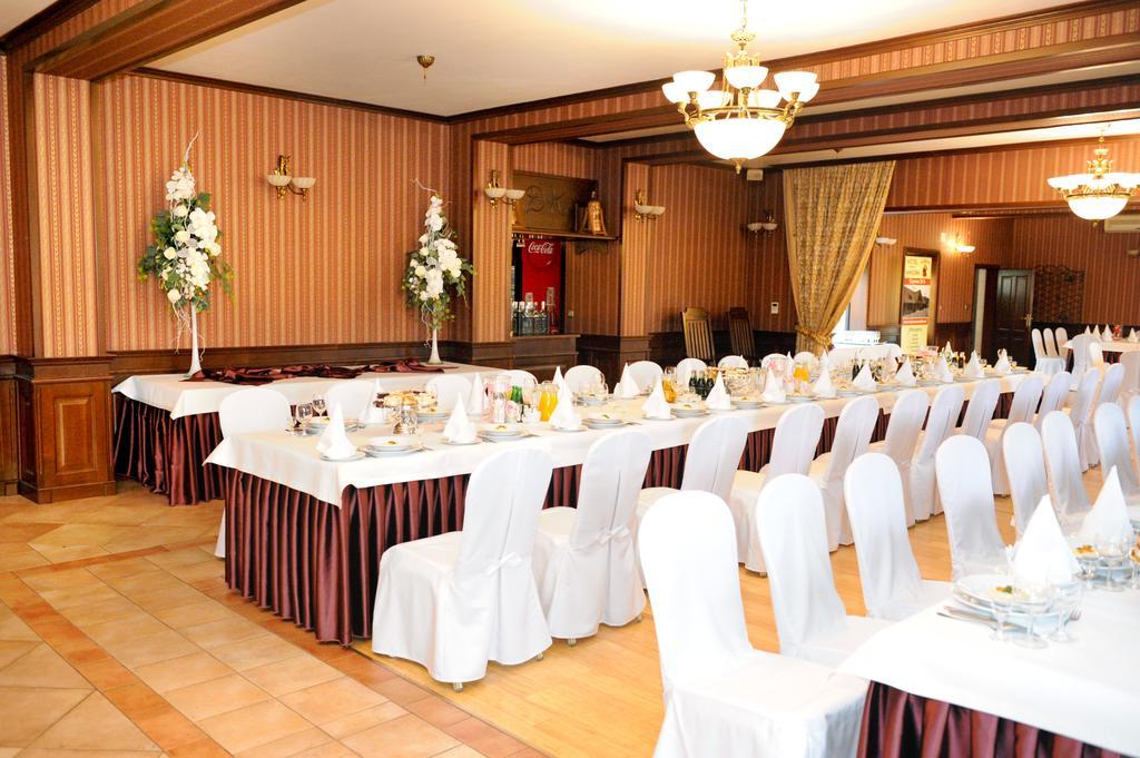 Hotel Czardasz Козегловы Экстерьер фото