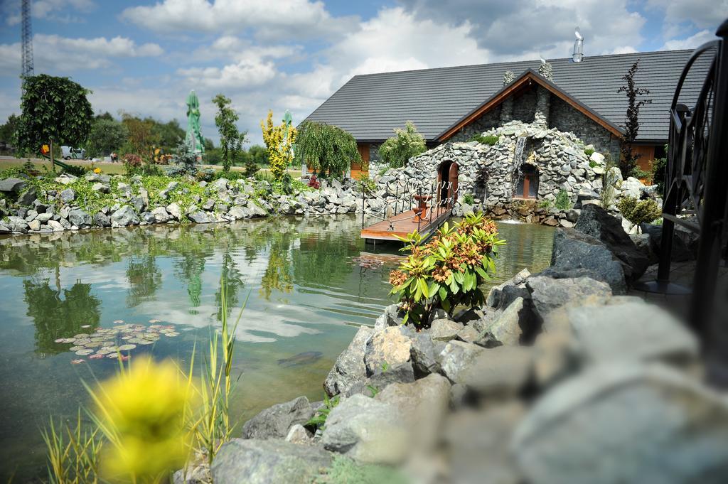 Hotel Czardasz Козегловы Экстерьер фото