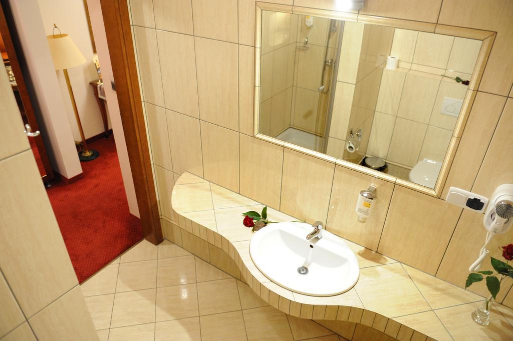Hotel Czardasz Козегловы Экстерьер фото