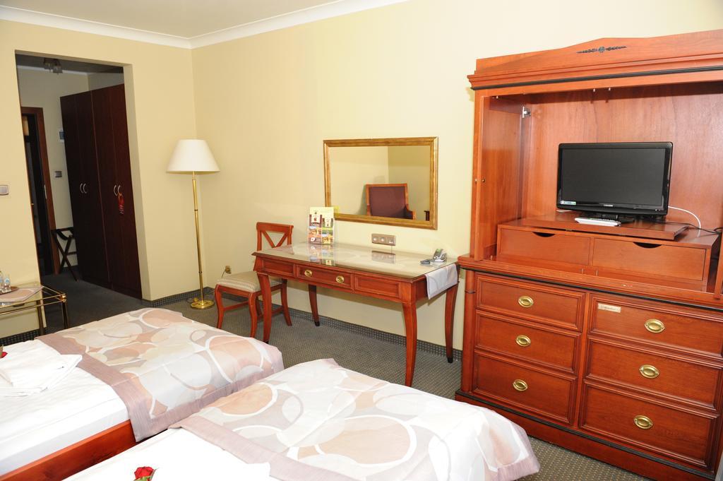Hotel Czardasz Козегловы Экстерьер фото